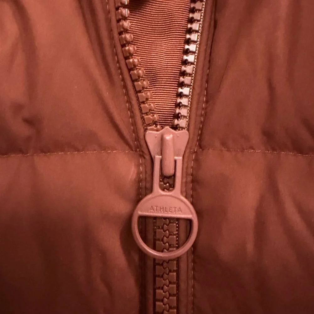 ATHLETA Downtown Puffer Jacket Ancient Mahogany Size XS - Picture 6 of 12